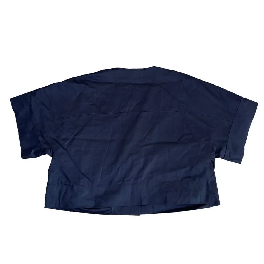 TravelSmith black one